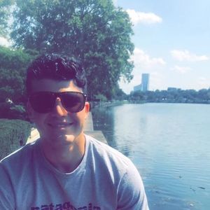 Meet your Posher, Brett